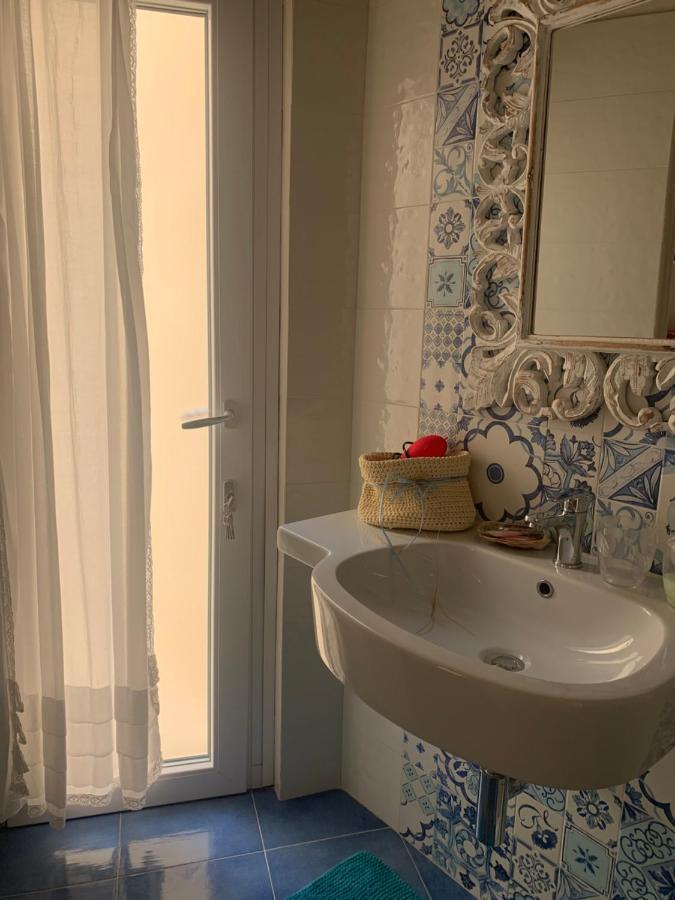 Camera Matrimoniale La Lampuga Hotel Маретимо Екстериор снимка